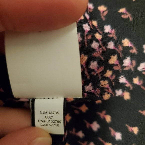 NWOT Kate Spade Meadow Smocked Back Shirtdress. Black. Orange, pink floral. 2. - Picture 11 of 16